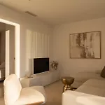 Stylish Luxury With Terrace In Higueron *