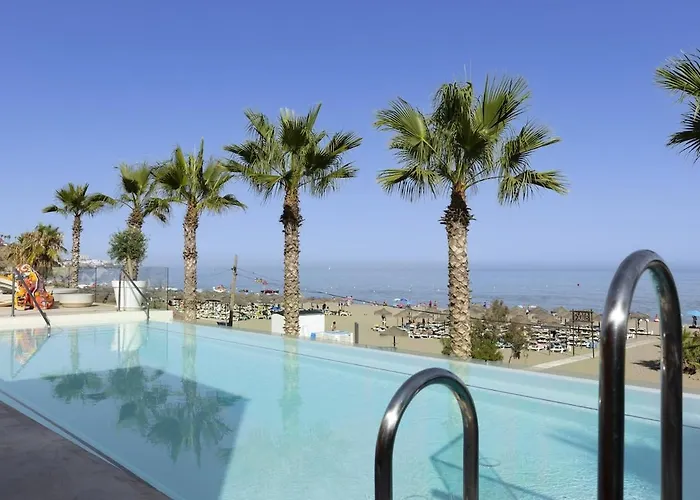 Stylish Luxury With Terrace In Higueron شقة *